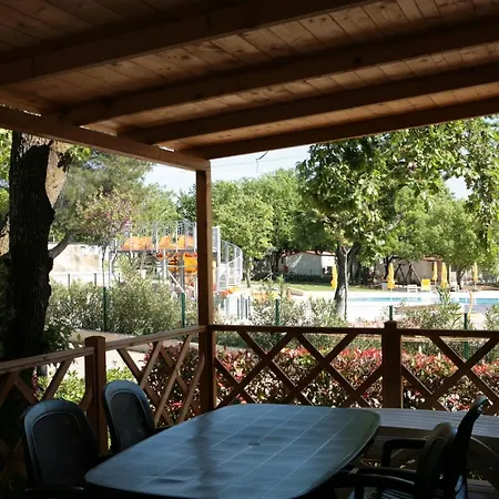 Prázdninový areál Camping Adria Mobile Homes Lanterna Poreč