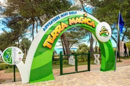 假日公园 Camping Adria Mobile Homes Lanterna 4*