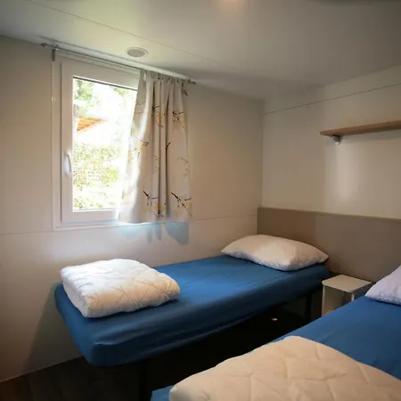 Camping Adria Mobile Homes Lanterna Park za odmor Porec