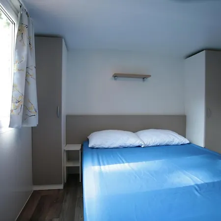 Camping Adria Mobile Homes Lanterna 4* Porec