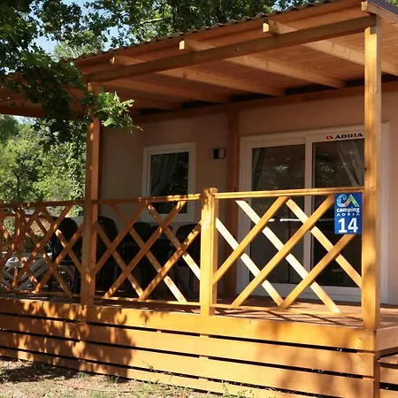 Camping Adria Mobile Homes Lanterna
