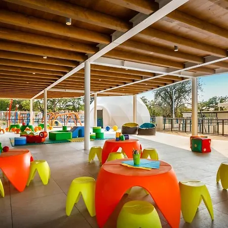 Camping Adria Mobile Homes Lanterna 4* Πόρετς