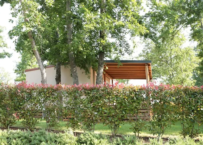 Camping Adria Mobile Homes Lanterna 4* 포레치