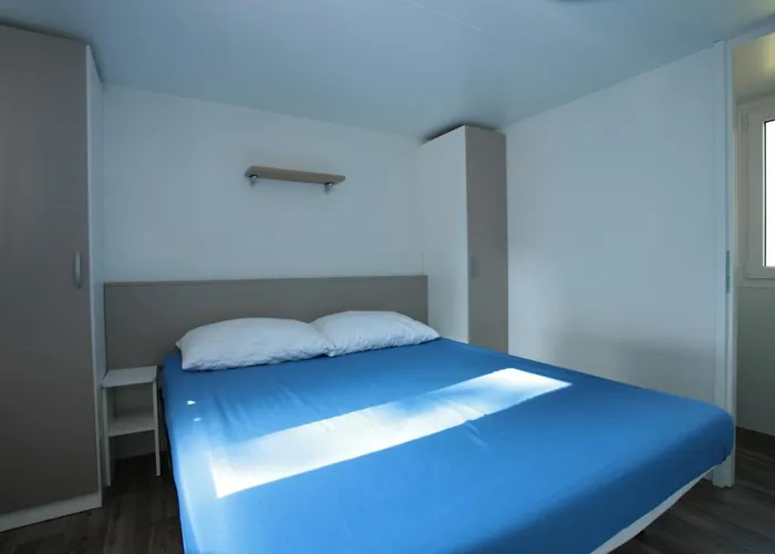 Camping Adria Mobile Homes Lanterna 4*